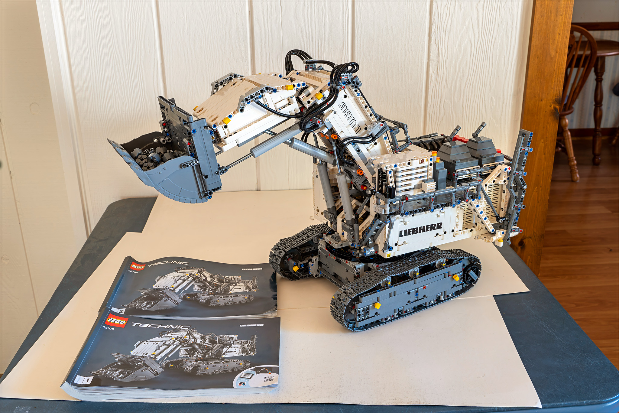  Liebherr R 9800 Excavator 0015